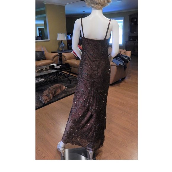 Victoria Royal (The Millennium) size 4 BRONZE/GOLD SEQUINED - Picture 14 of 16